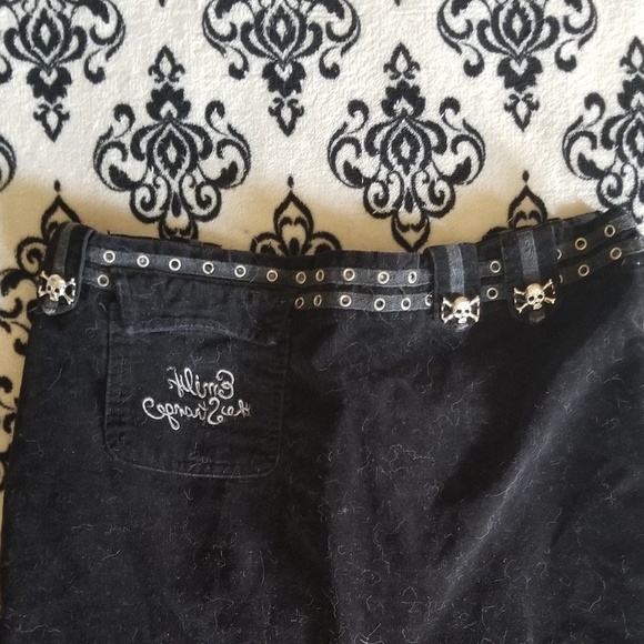 Emily The Strange velvet midi skirt 💀🕷 - Picture 2 of 4